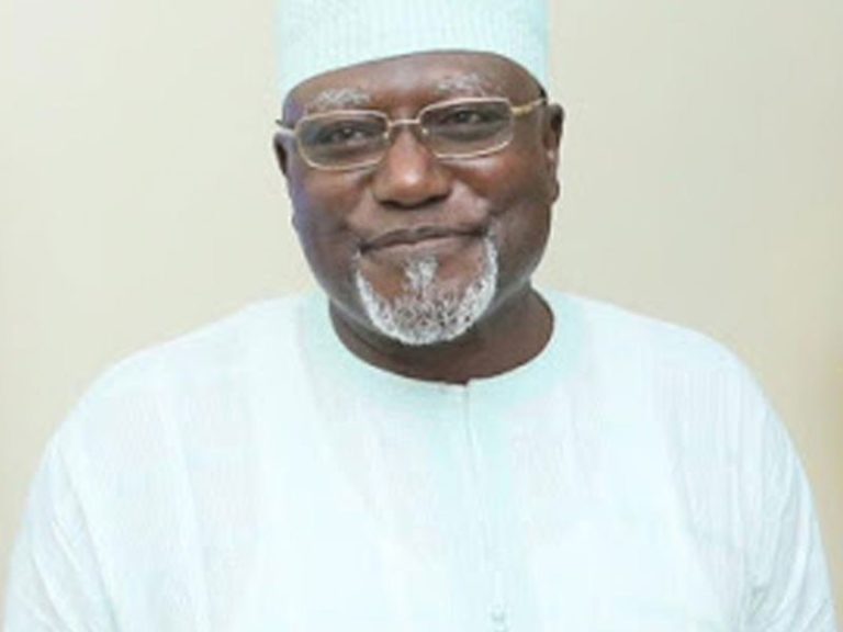 Did you know how Daura got arrested?