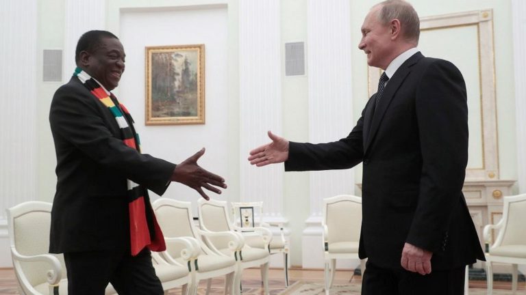 Mnangagwa begs ‘senior brother’ Putin to help him develop Zimbabwe