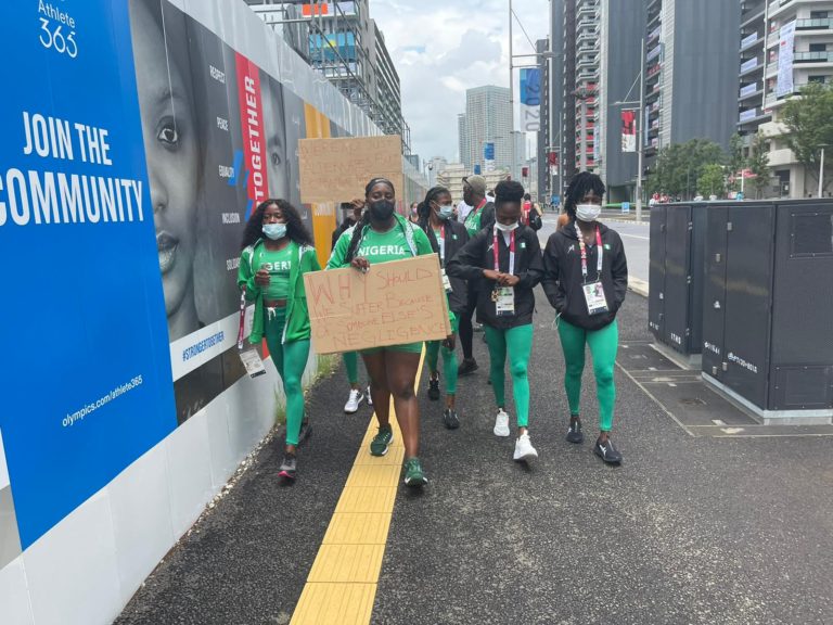 Tokyo Olympics: disqualified Nigerian athletes protest against their officials