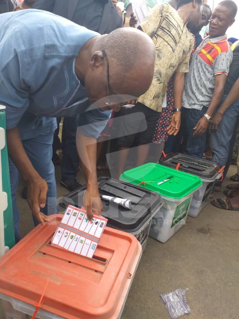 Minister of Transportation Chibuike Rotimi Amaechi voting in his Ward 8, Unit 14 Ubima, in Ikwerre LGA of Rivers State